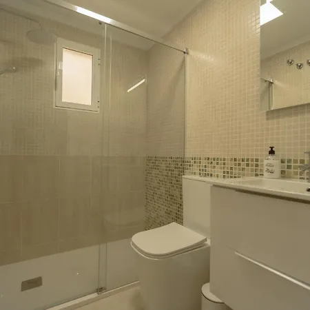 Sunny Escape Gold Apartment